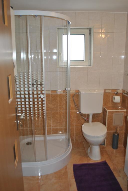 דירות Bistriţa Apartament Beta מראה חיצוני תמונה