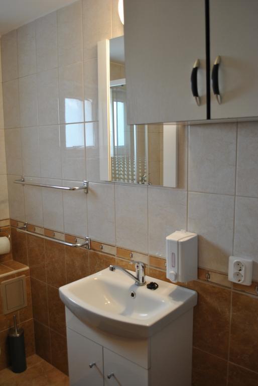 דירות Bistriţa Apartament Beta מראה חיצוני תמונה